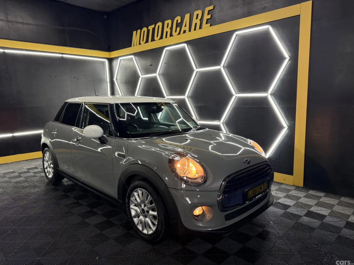 Mini Cooper Hatchback, Diesel, 2016, Grey