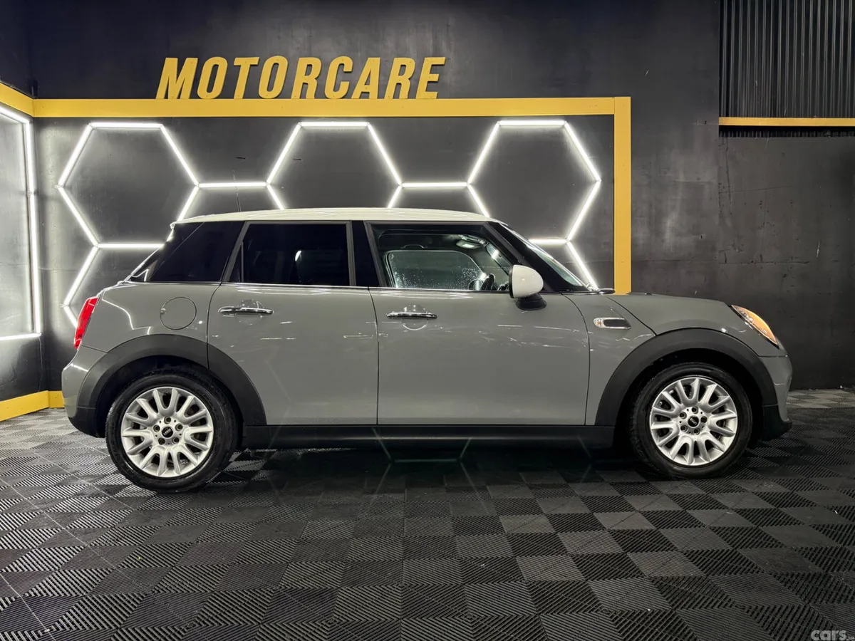 Mini Cooper Hatchback, Diesel, 2016, Grey