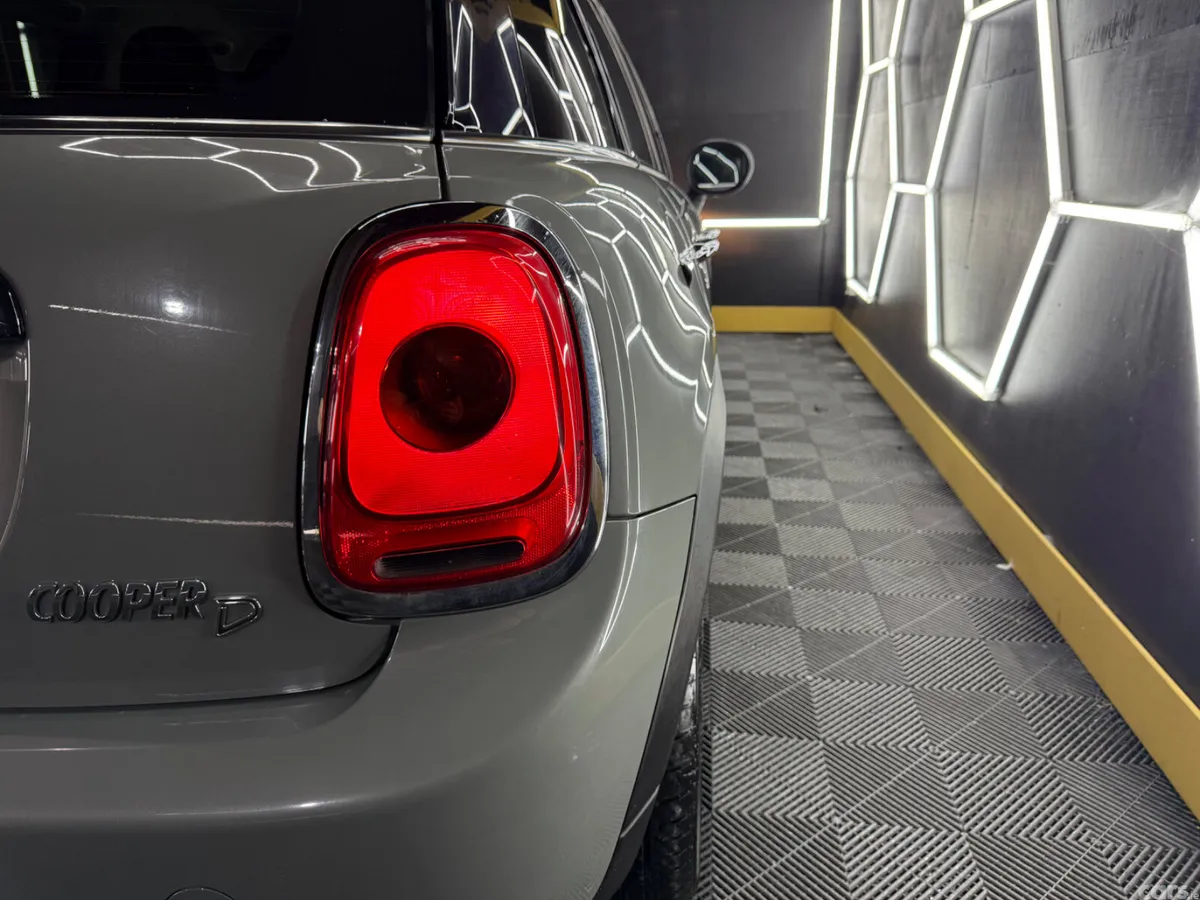 Mini Cooper Hatchback, Diesel, 2016, Grey