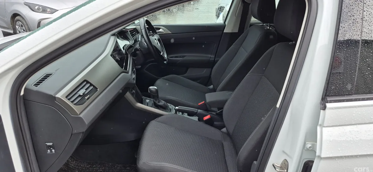 Volkswagen Polo Hatchback, Petrol, 2021, White