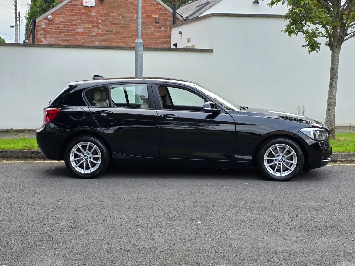 BMW 1-Series Hatchback, Diesel, 2015, Black