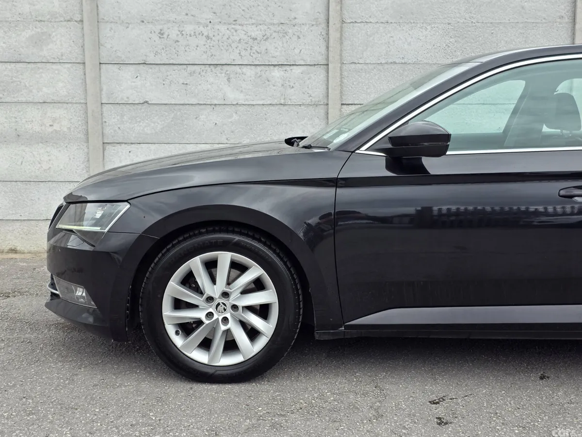 Skoda Superb Saloon, Diesel, 2017, Black