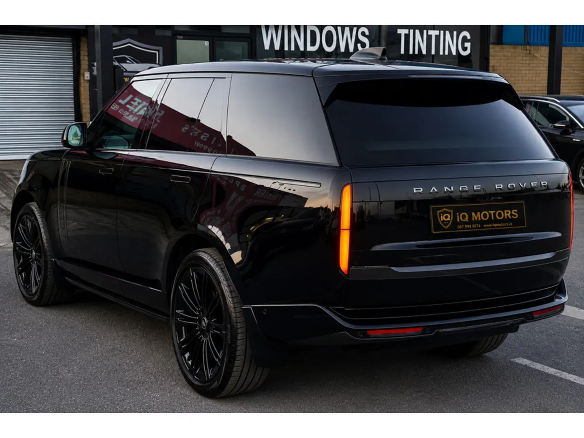Land Rover Range Rover SUV, Diesel Hybrid, 2024, Black