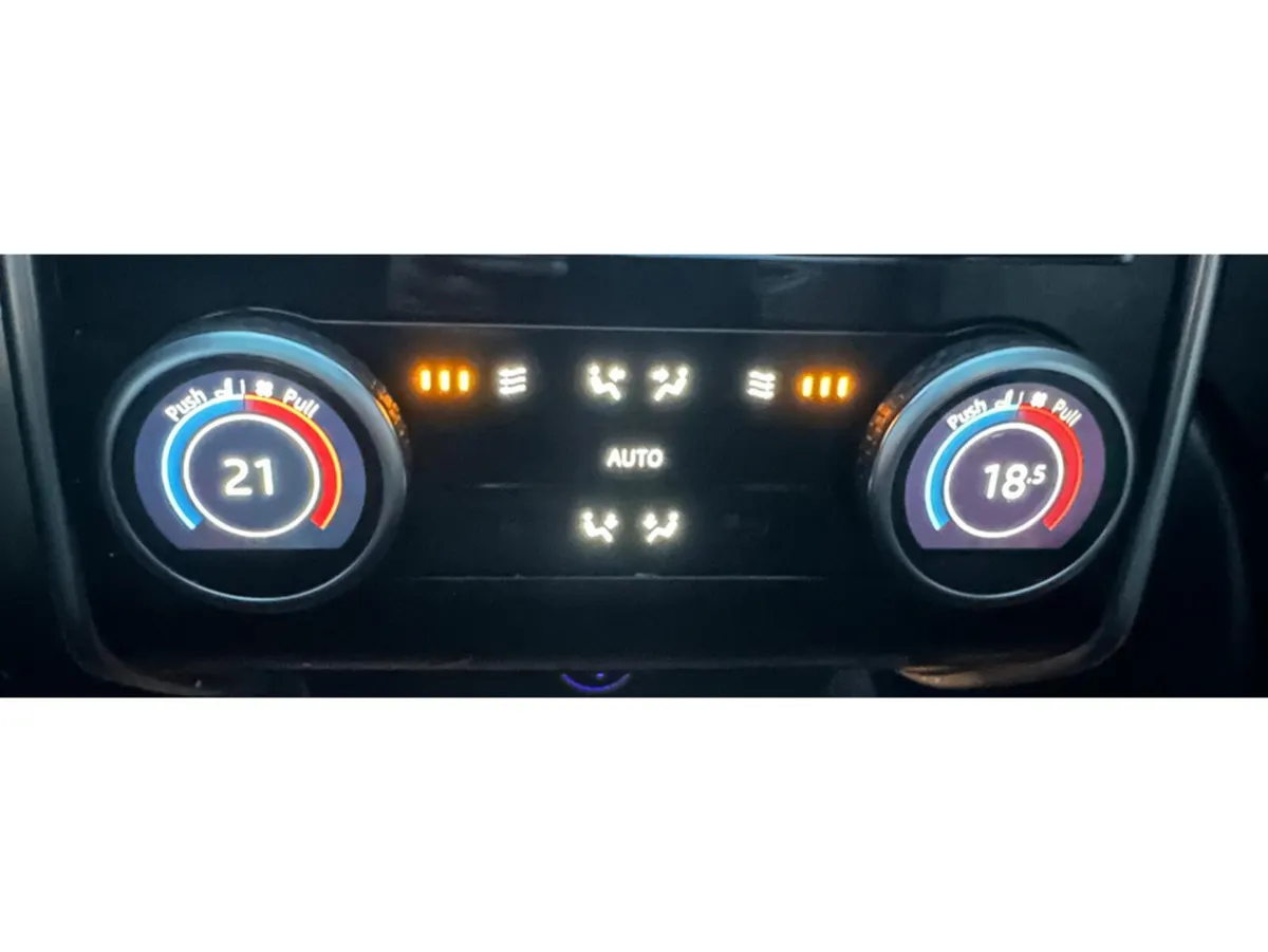 Land Rover Range Rover SUV, Diesel Hybrid, 2024, Black