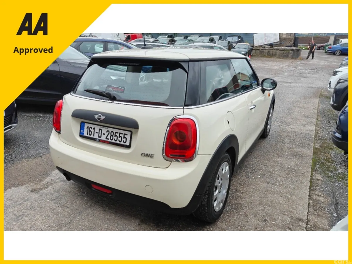 Mini Cooper Hatchback, Petrol, 2016, White