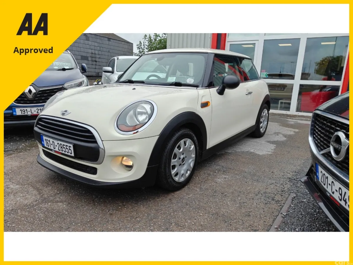 Mini Cooper Hatchback, Petrol, 2016, White