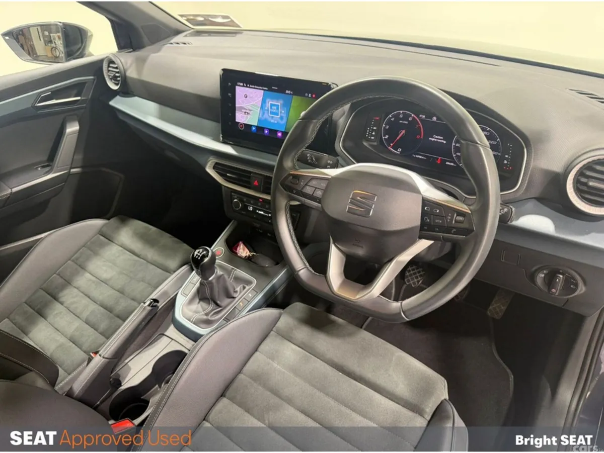 SEAT Arona Hatchback, Petrol, 2023, Grey