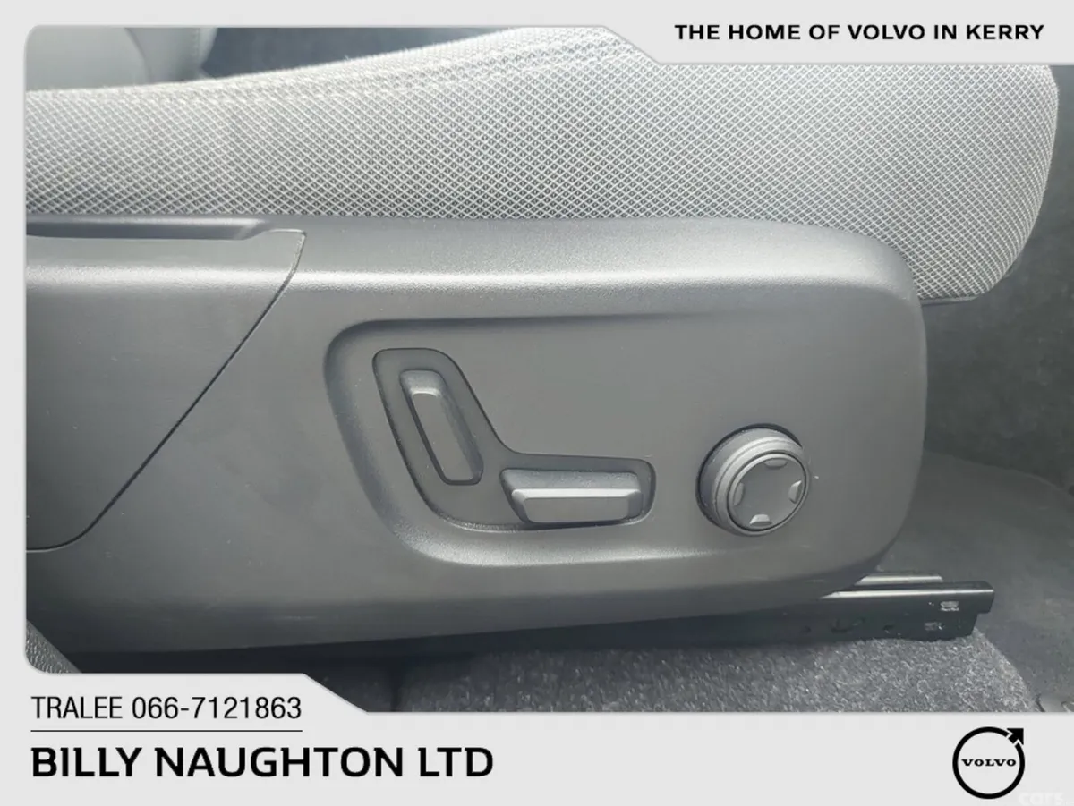 Volvo EX40 SUV, Electric, 2026, Grey