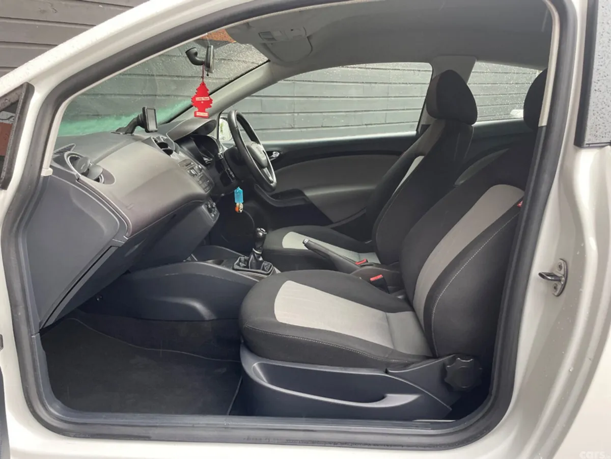 SEAT Ibiza Hatchback, Petrol, 2013, White