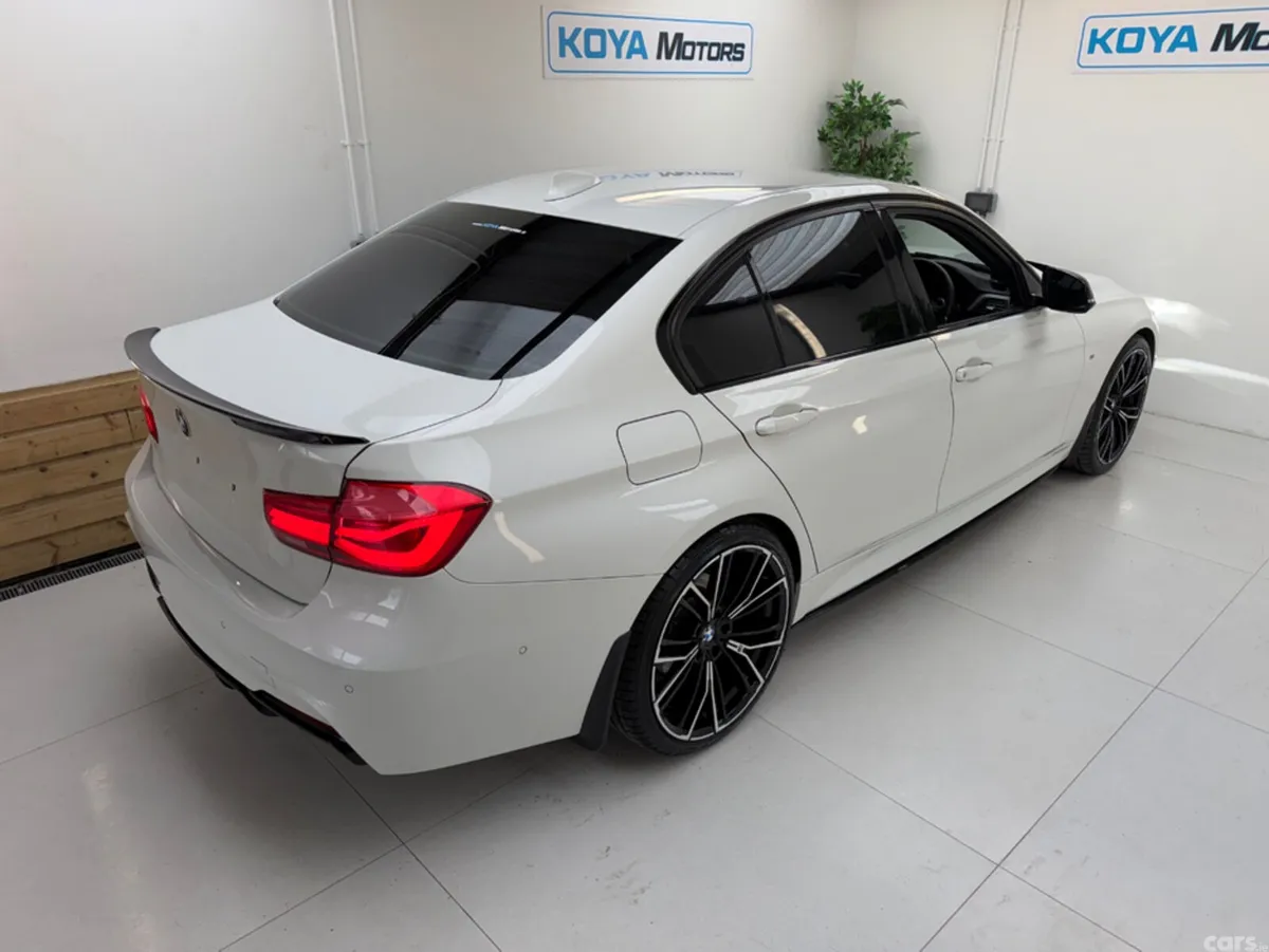 BMW 3-Series Saloon, Diesel, 2017, White