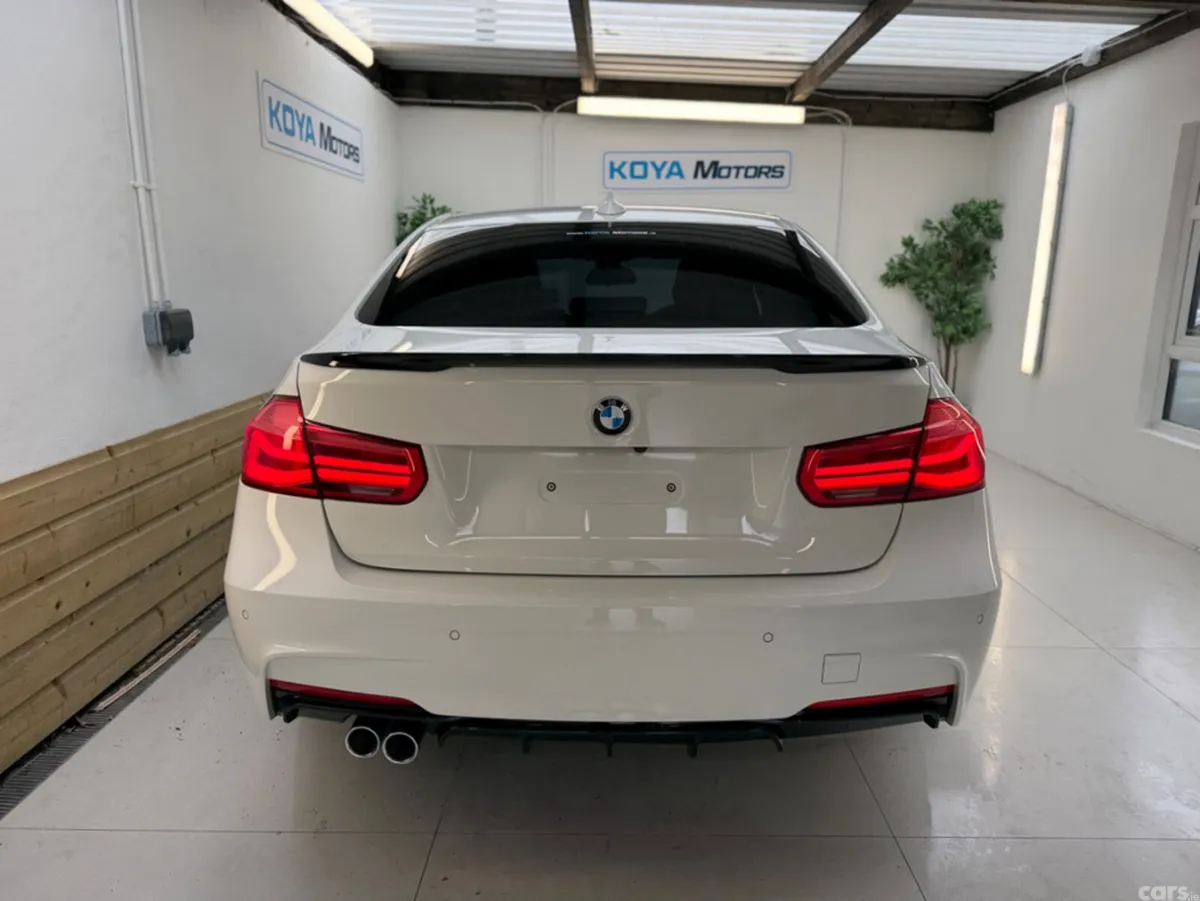 BMW 3-Series Saloon, Diesel, 2017, White