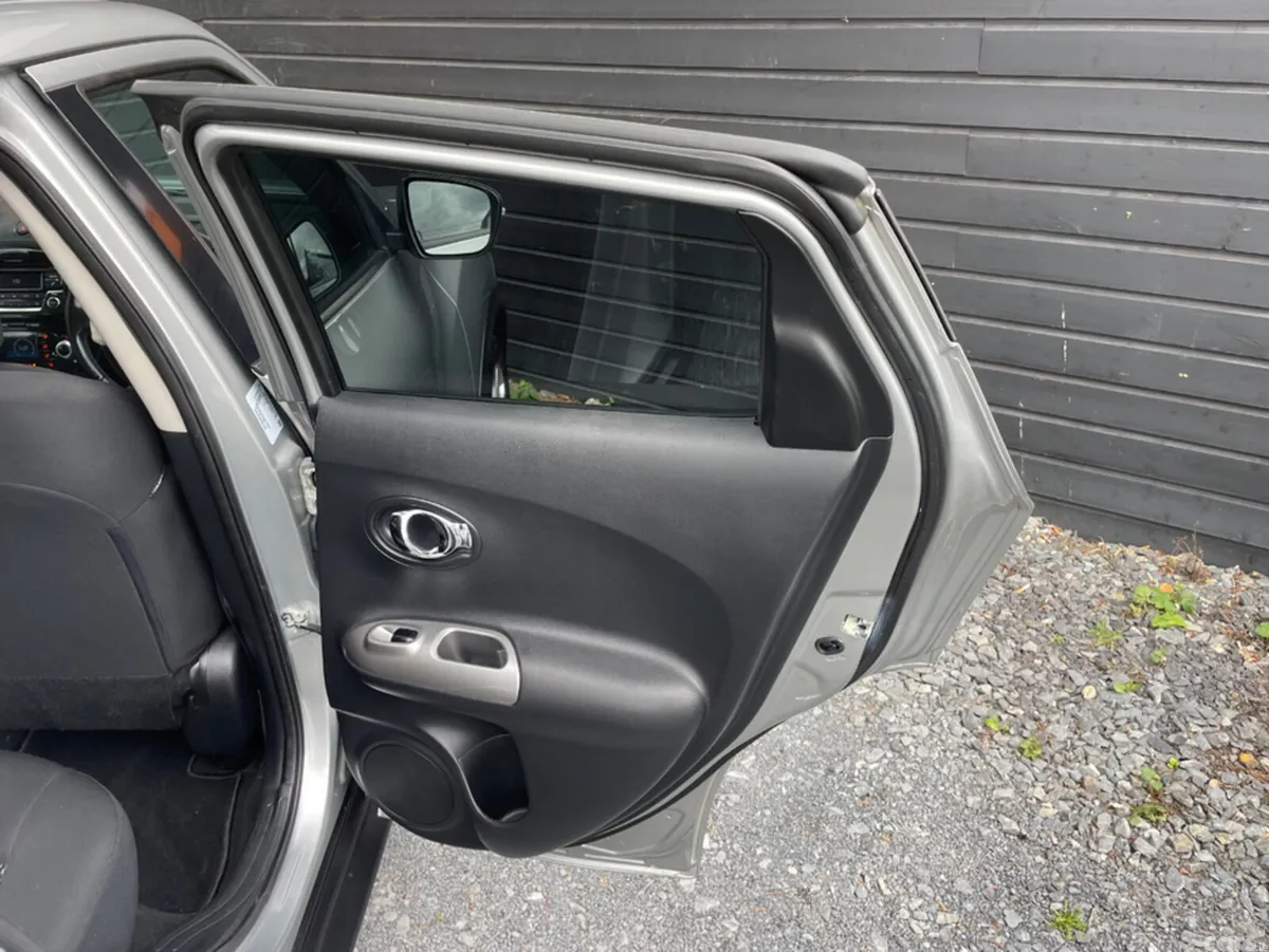 Nissan Juke MPV, Petrol, 2016, Silver