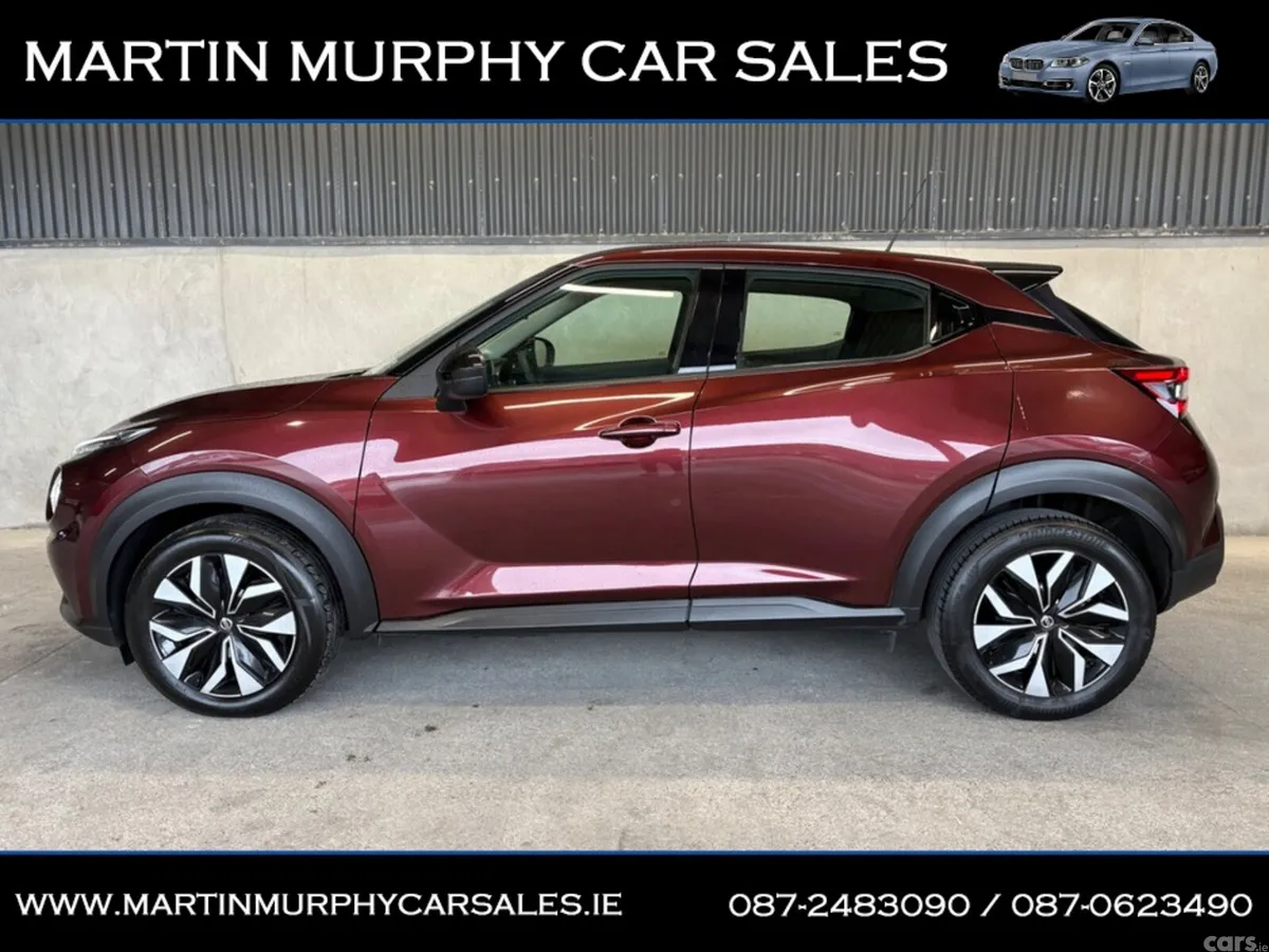 Nissan Juke MPV, Petrol, 2022, Red