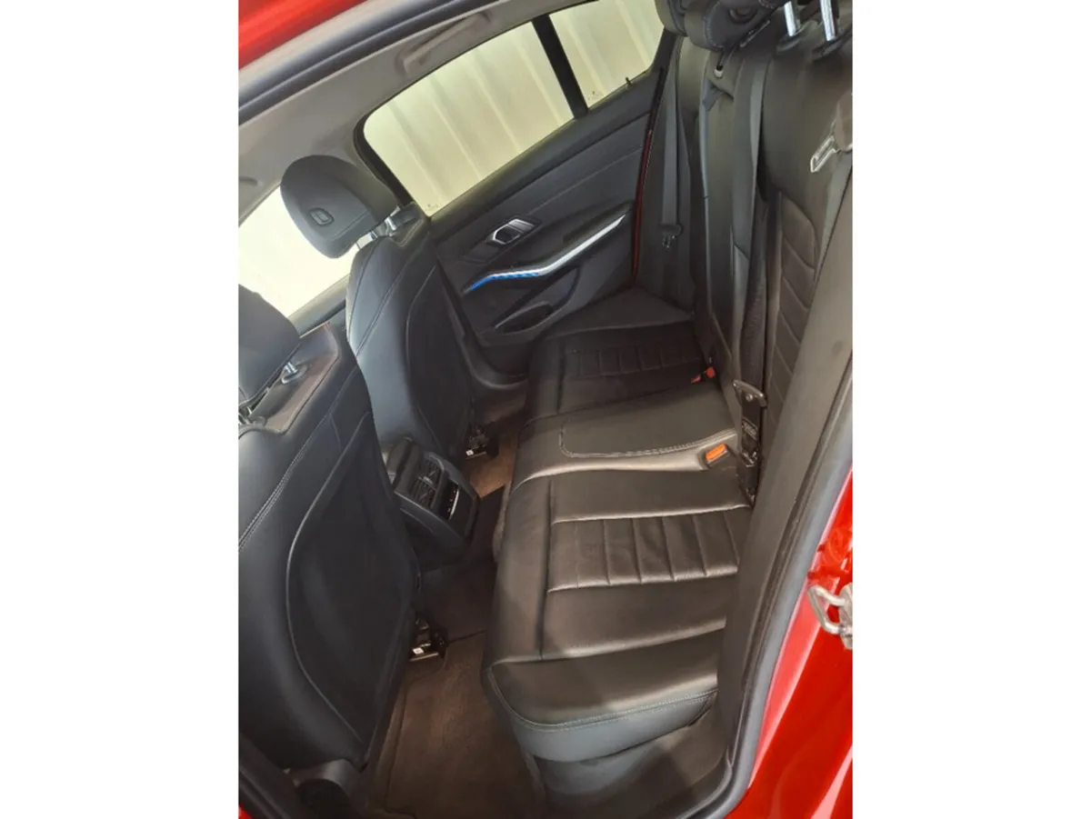 BMW 3-Series Saloon, Diesel, 2019, Red