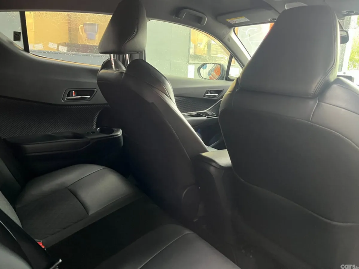 Toyota C-HR SUV, Petrol Hybrid, 2021, Black