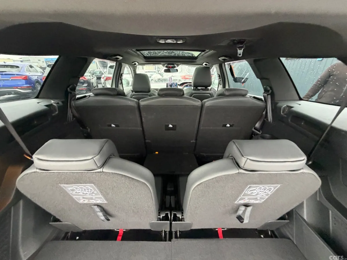 Peugeot 5008 SUV, Diesel, 2021, White