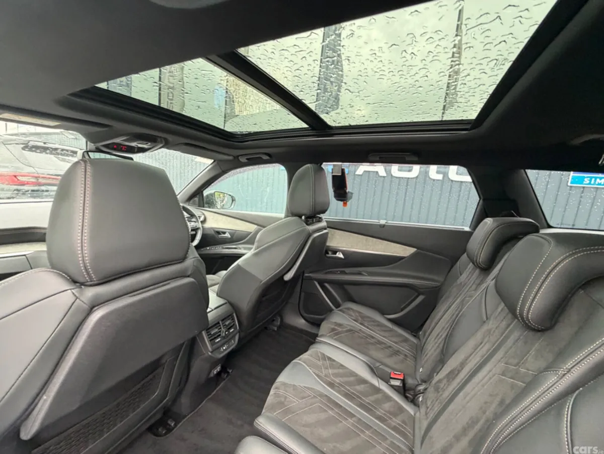 Peugeot 5008 SUV, Diesel, 2021, White