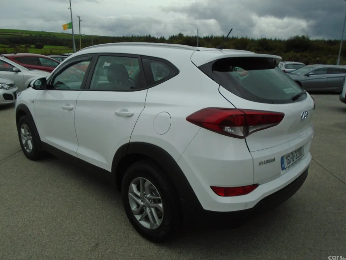 Hyundai Tucson MPV, Diesel, 2016, White