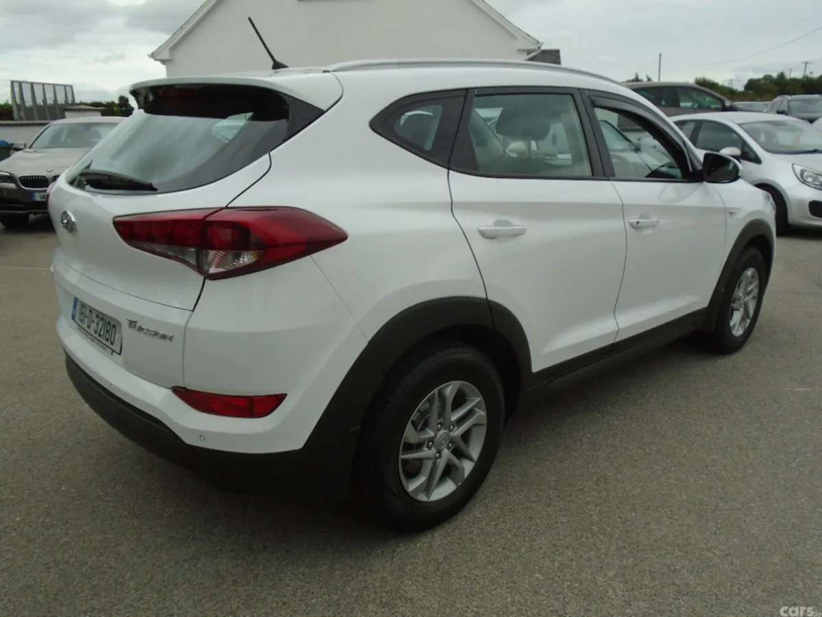 Hyundai Tucson MPV, Diesel, 2016, White