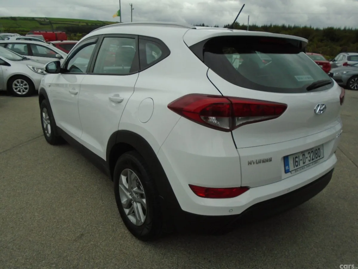 Hyundai Tucson MPV, Diesel, 2016, White