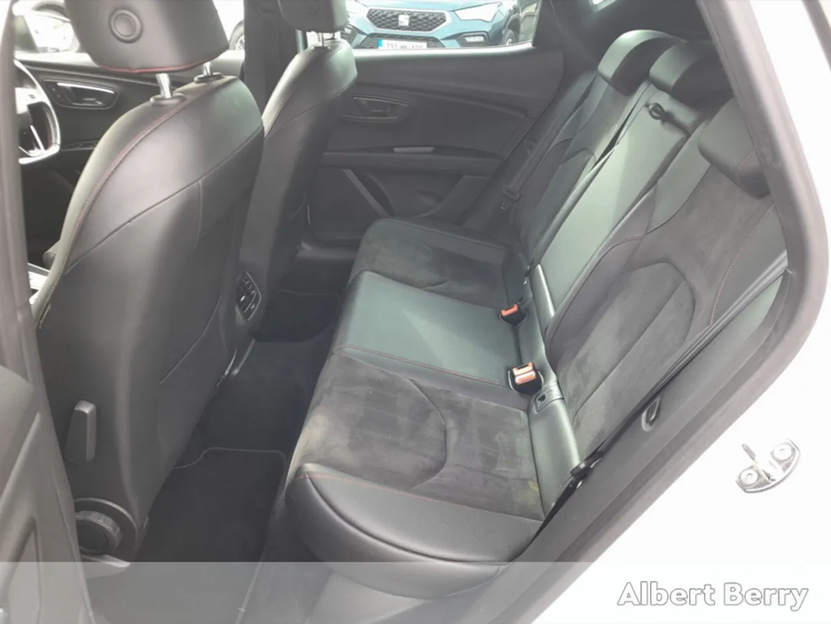 SEAT Leon Hatchback, Diesel, 2020, White