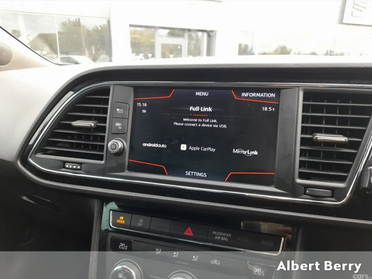 SEAT Leon Hatchback, Diesel, 2020, White