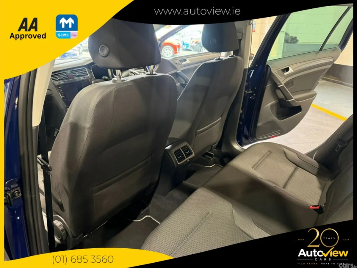 Volkswagen Golf Estate, Petrol, 2018, Blue