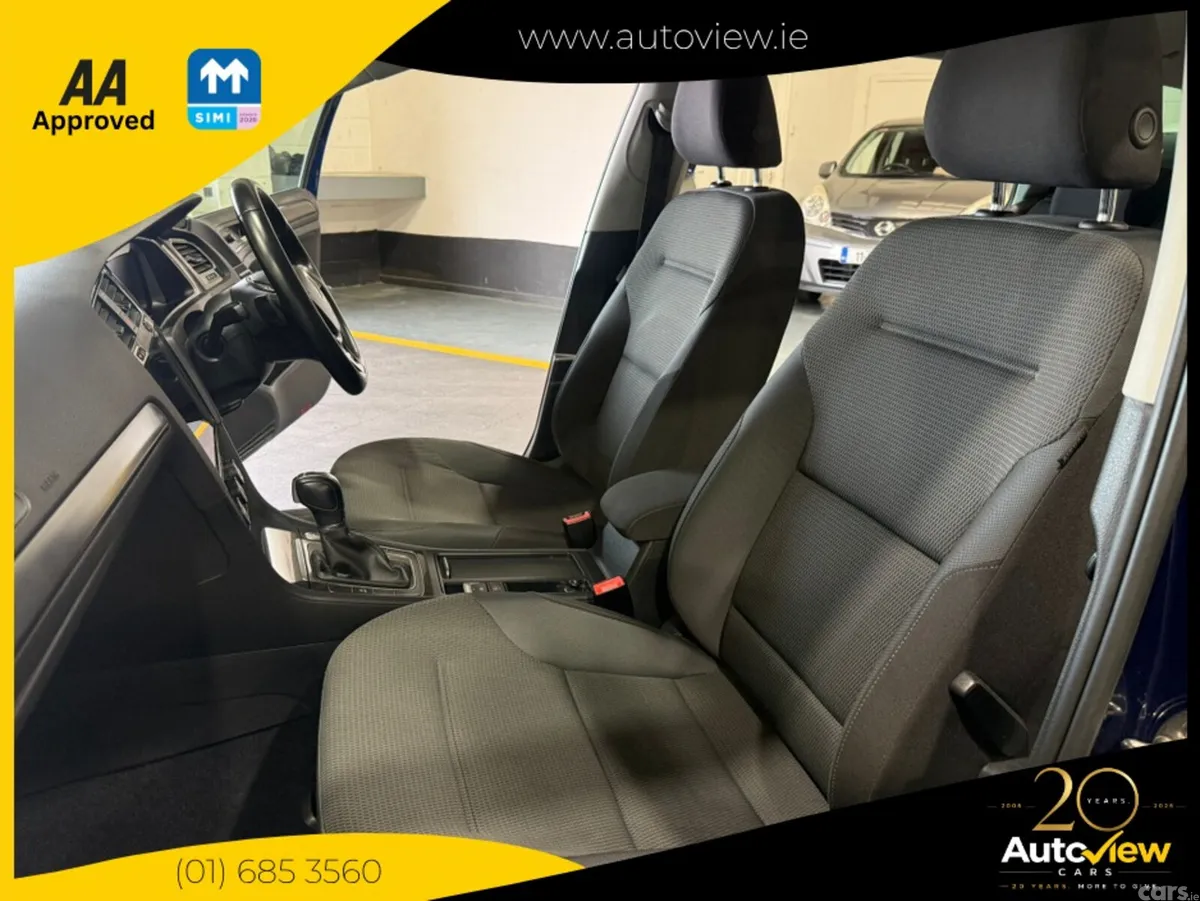 Volkswagen Golf Estate, Petrol, 2018, Blue