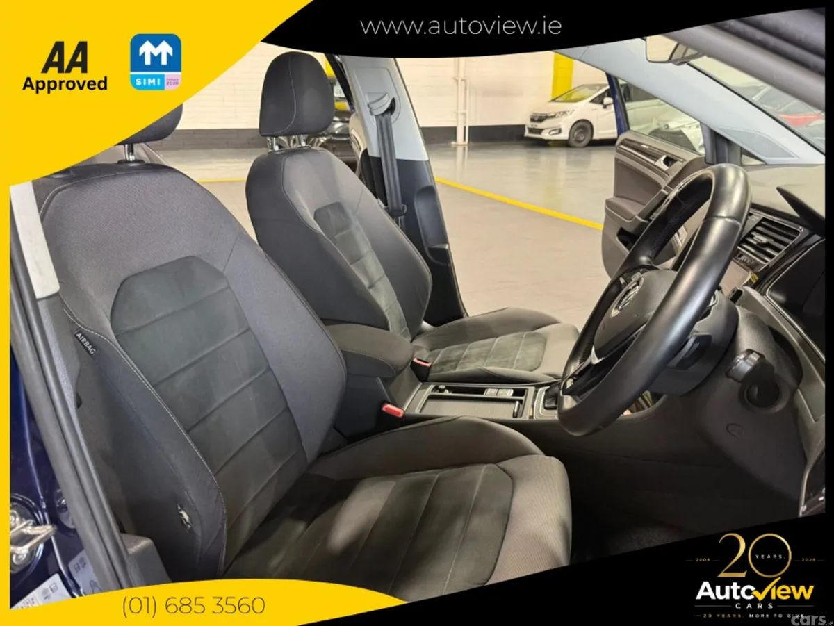 Volkswagen Golf Hatchback, Petrol, 2019, Blue