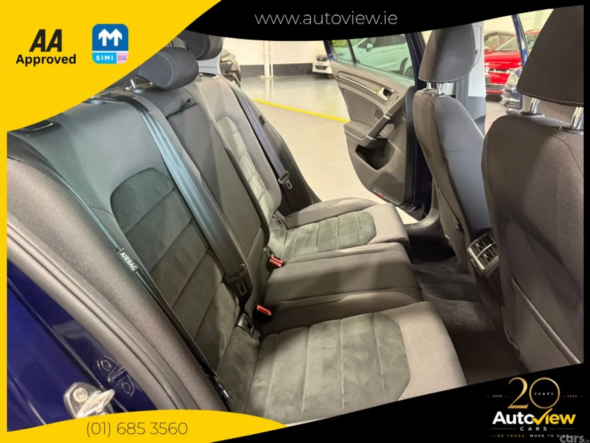 Volkswagen Golf Hatchback, Petrol, 2019, Blue