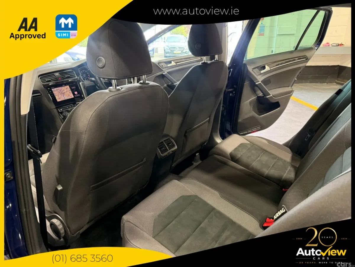 Volkswagen Golf Hatchback, Petrol, 2019, Blue