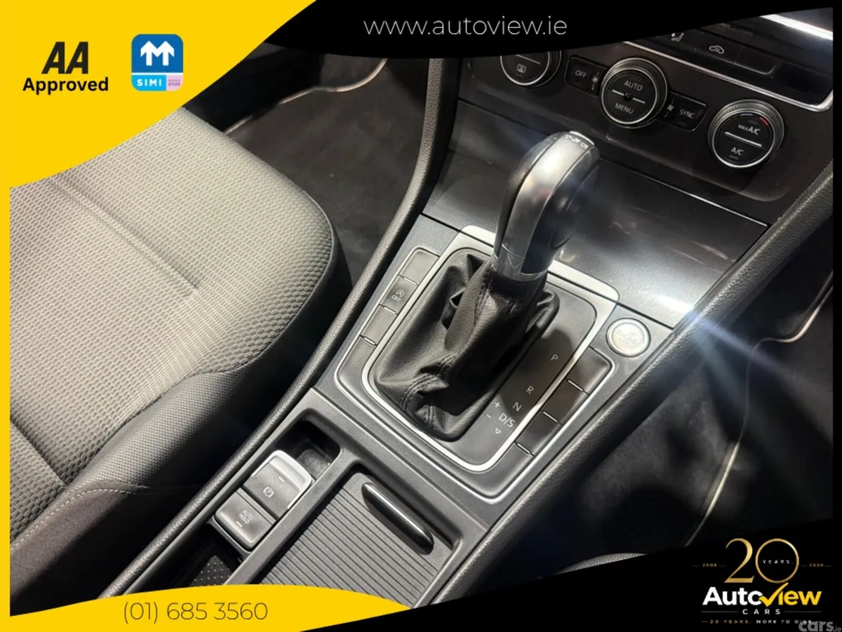 Volkswagen Golf Estate, Petrol, 2018, Blue