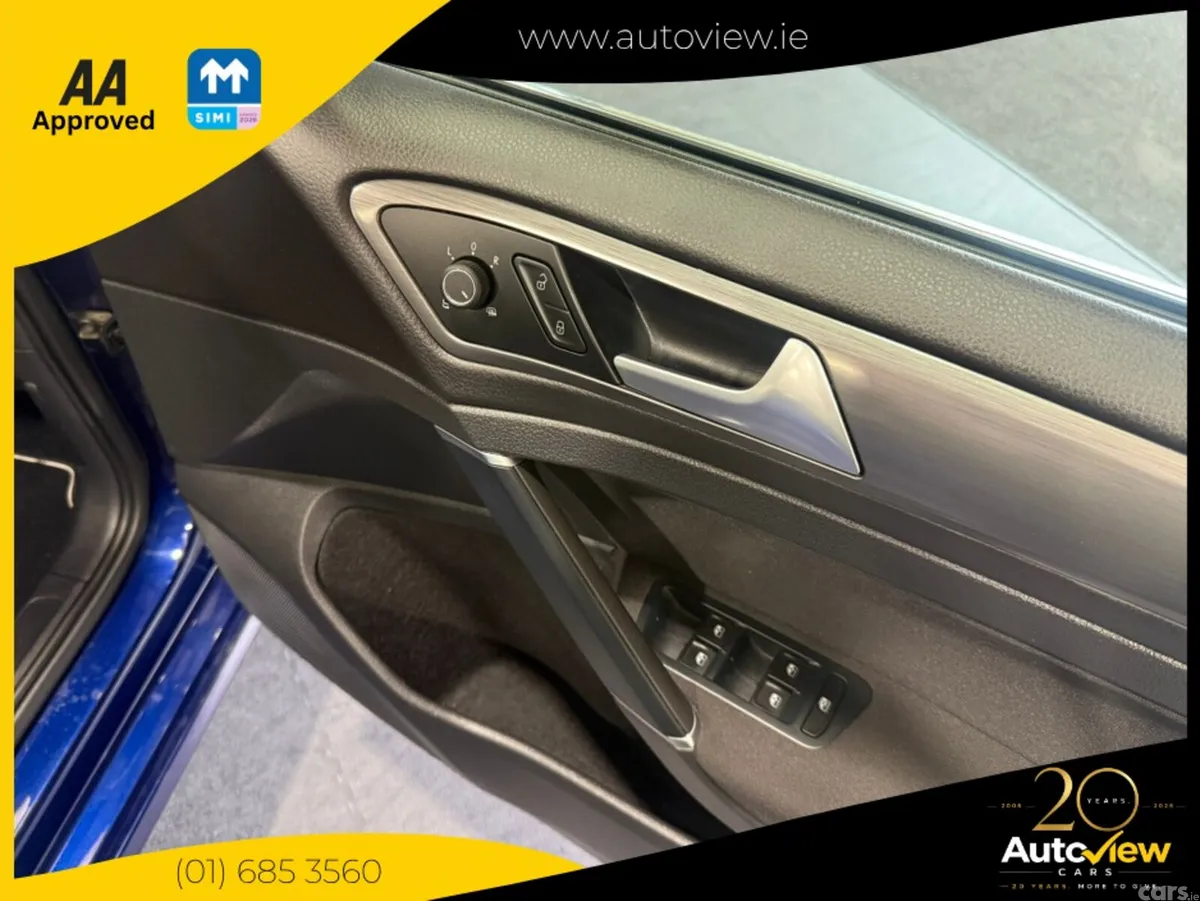 Volkswagen Golf Estate, Petrol, 2018, Blue