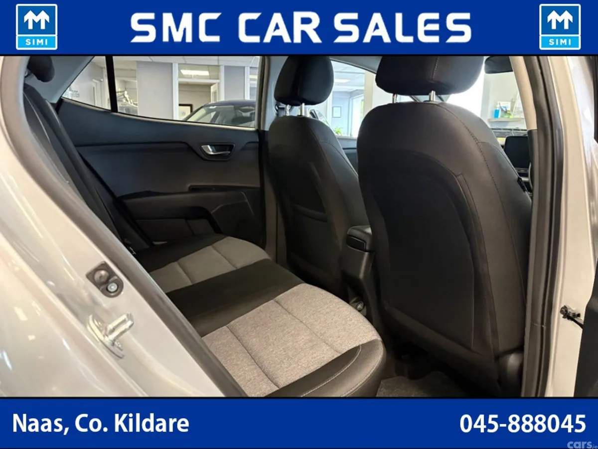 Kia Stonic SUV, Petrol, 2024, Grey