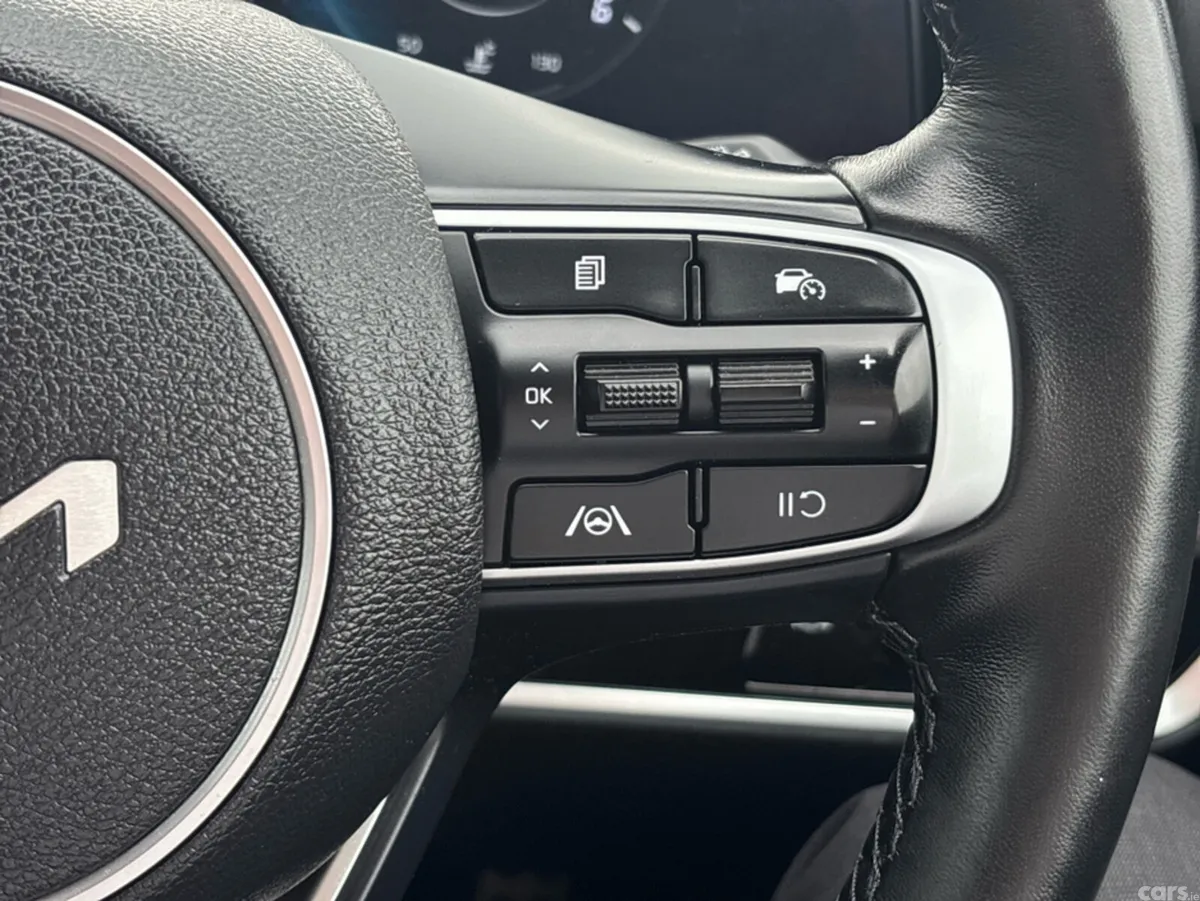 Kia Sportage MPV, Diesel Hybrid, 2023, Grey