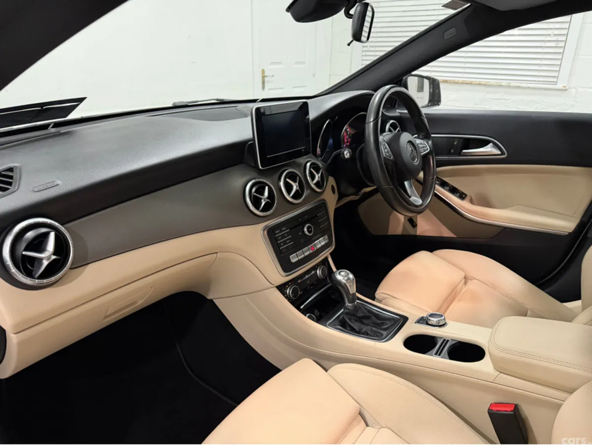 Mercedes-Benz CLA Saloon, Petrol, 2017, White