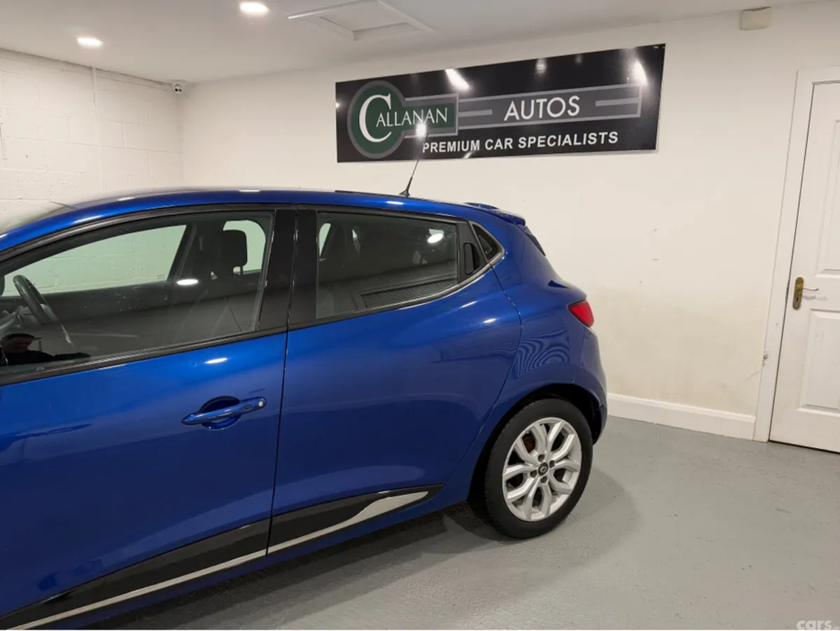 Renault Clio Hatchback, Petrol, 2018, Blue