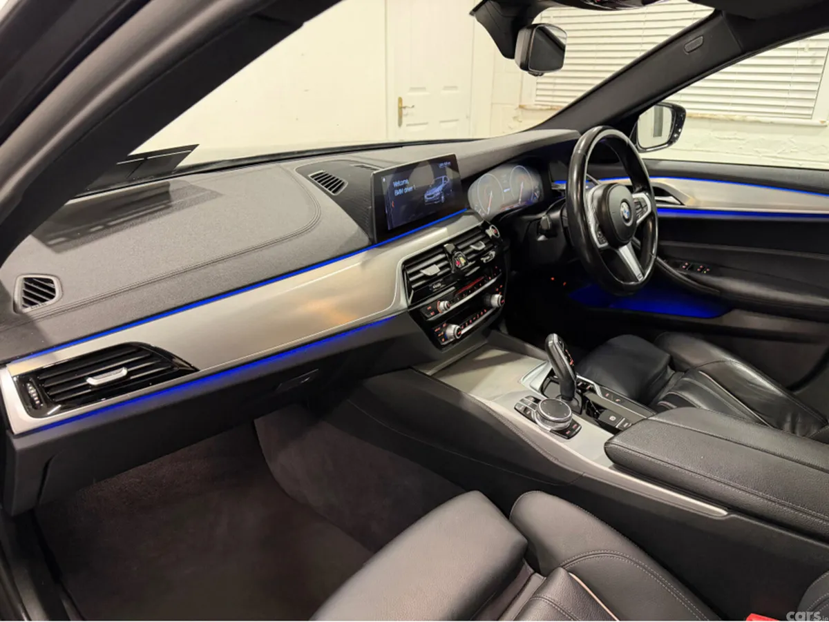 BMW 5-Series Saloon, Petrol Plug-in Hybrid, 2018, Grey