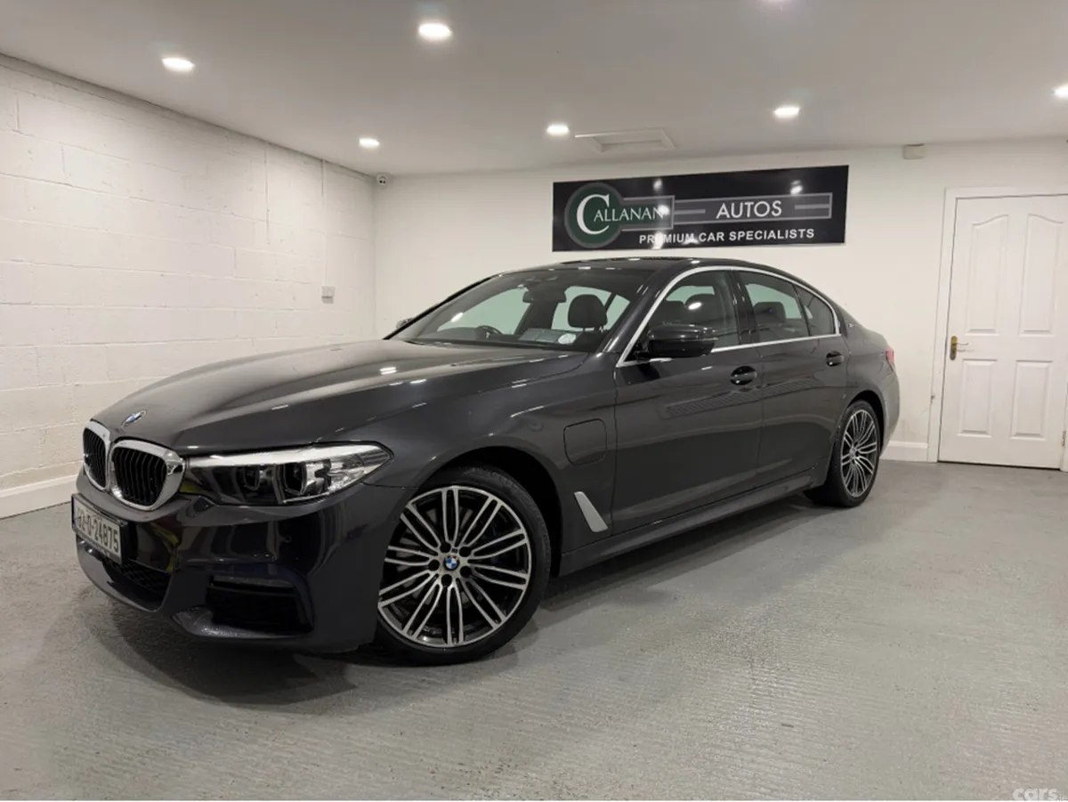 BMW 5-Series Saloon, Petrol Plug-in Hybrid, 2018, Grey