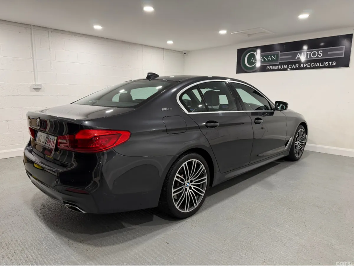BMW 5-Series Saloon, Petrol Plug-in Hybrid, 2018, Grey
