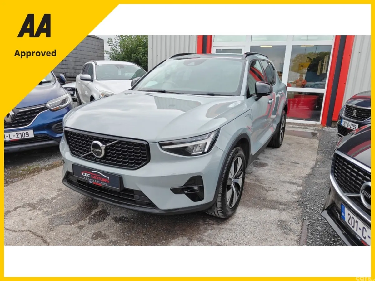 Volvo XC40 SUV, Petrol Plug-in Hybrid, 2023, Grey