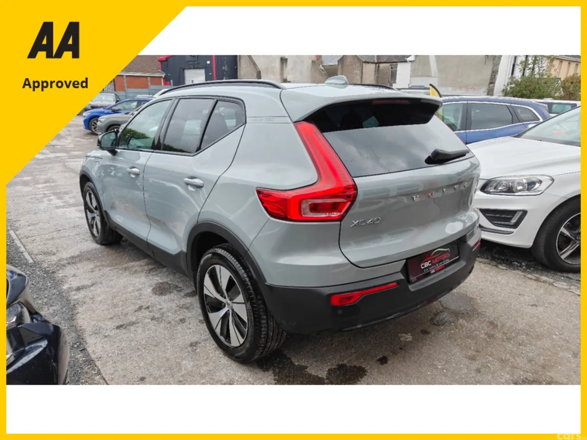 Volvo XC40 SUV, Petrol Plug-in Hybrid, 2023, Grey