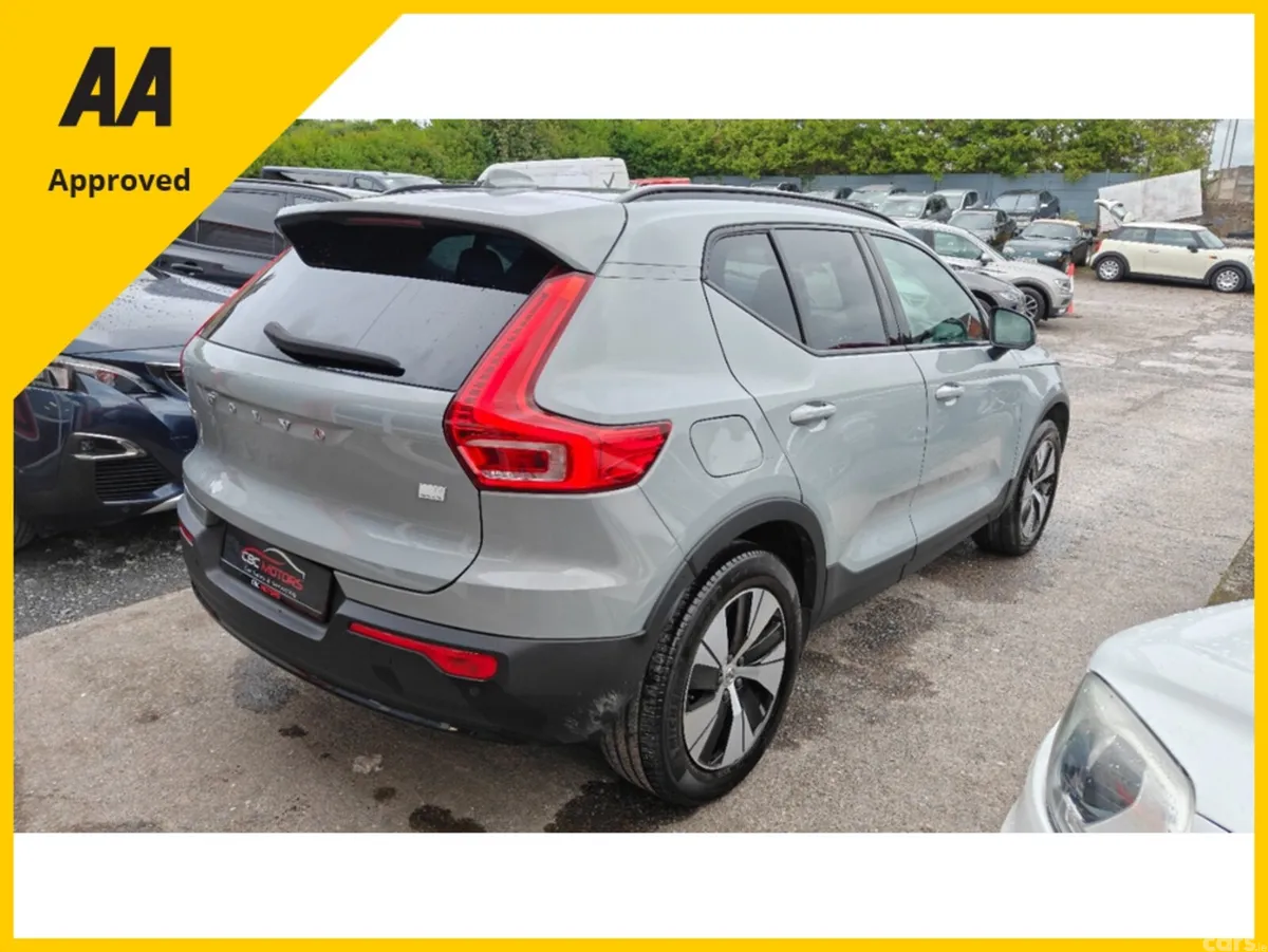Volvo XC40 SUV, Petrol Plug-in Hybrid, 2023, Grey