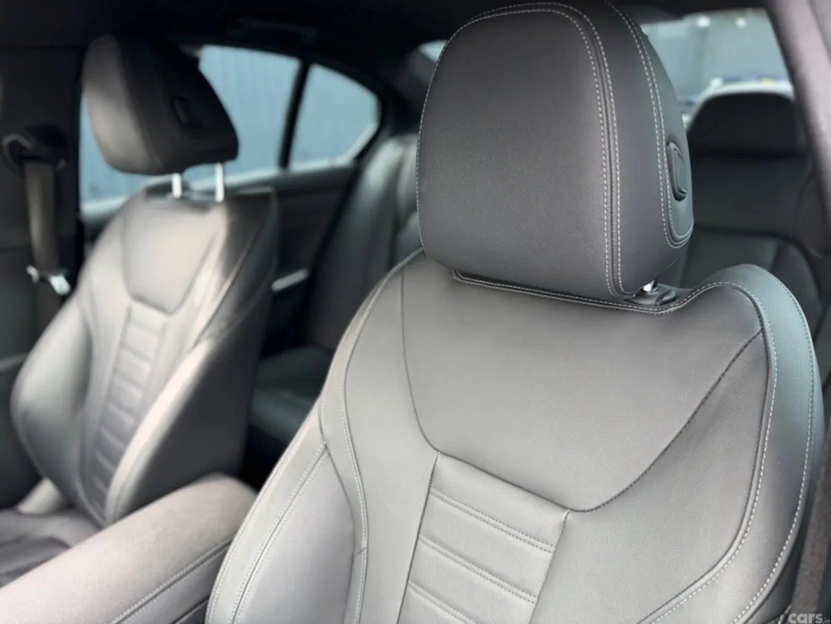 BMW 3-Series Saloon, Petrol, 2021, White