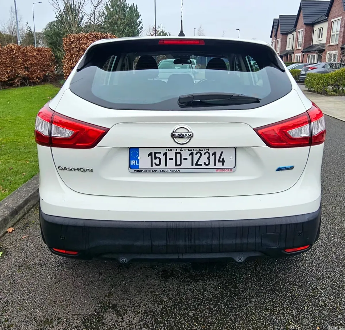 Nissan Qashqai Hatchback, Diesel, 2015, White