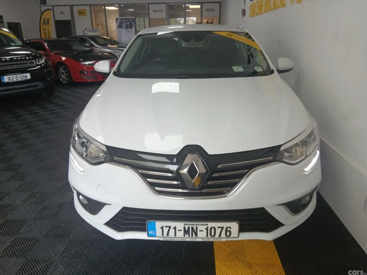 Renault Megane Hatchback, Diesel, 2017, White