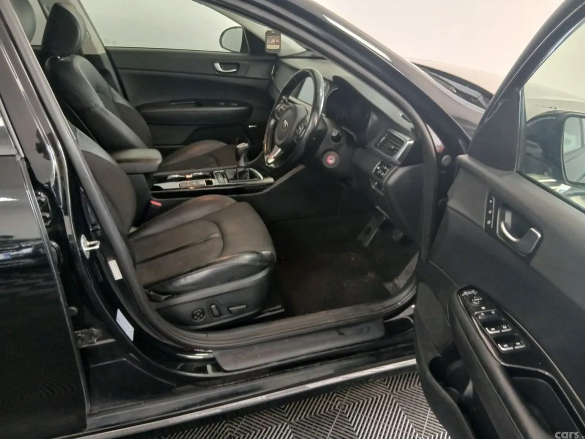 Kia Optima Estate, Diesel, 2018, Black