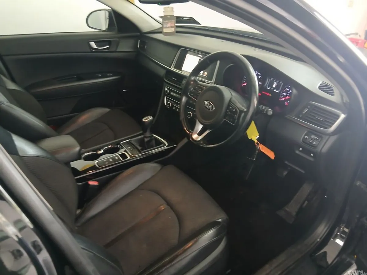 Kia Optima Estate, Diesel, 2018, Black