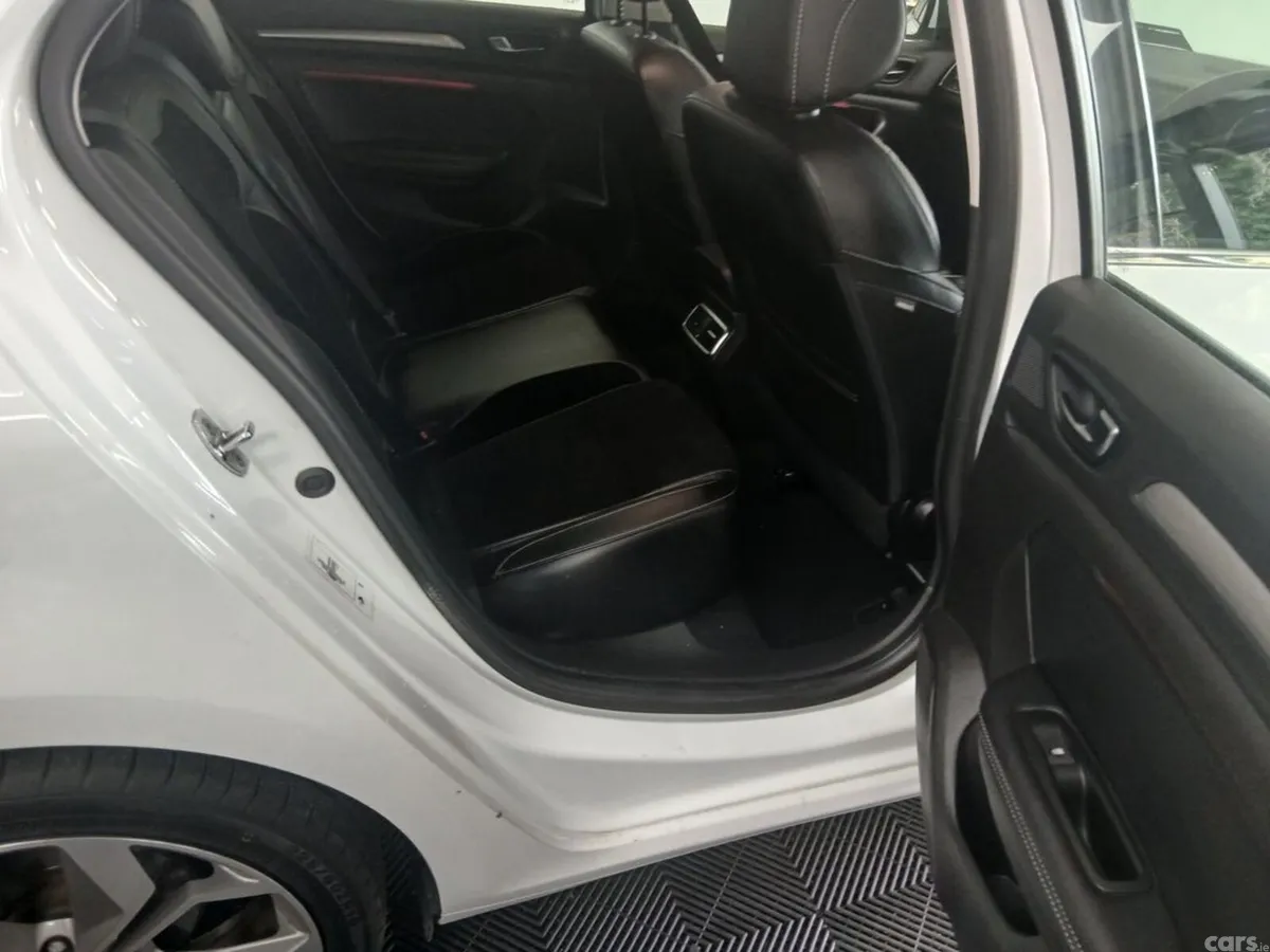 Renault Megane Hatchback, Diesel, 2017, White