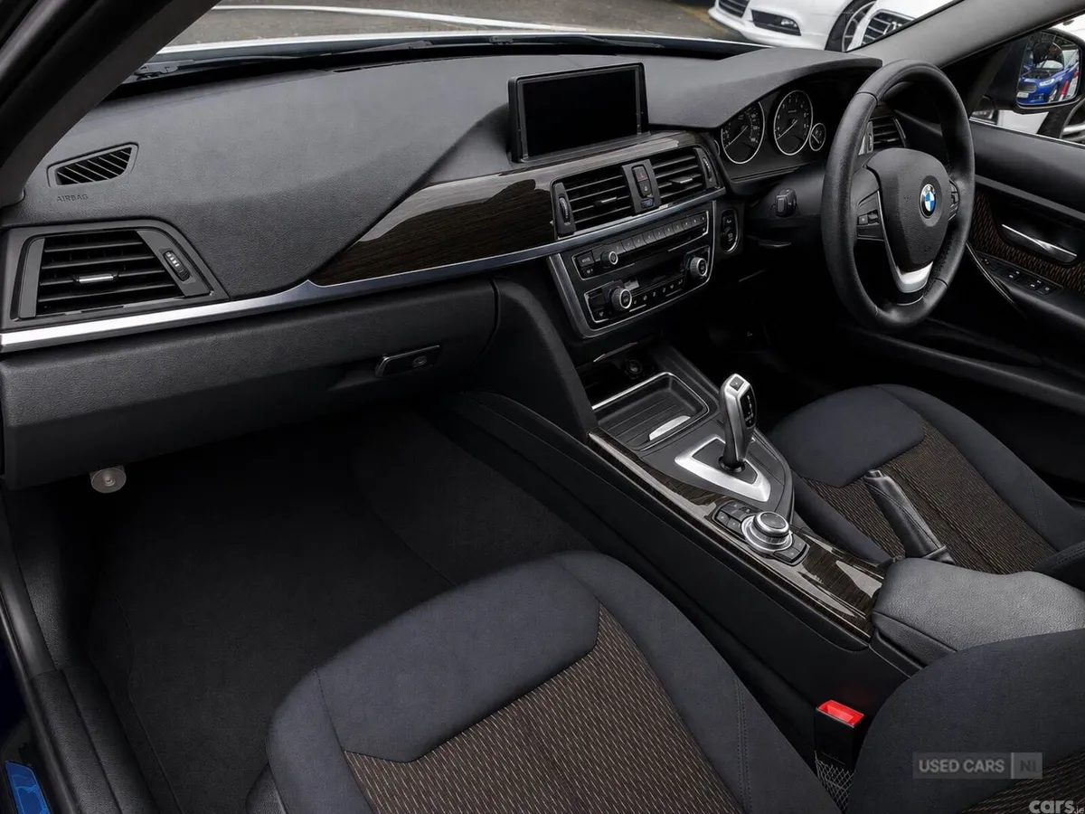 BMW 3-Series , Diesel, 2013, Blue